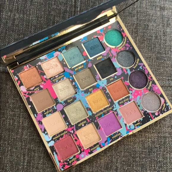 tarte Other - The Tarte Tarteist eyeshadow palette